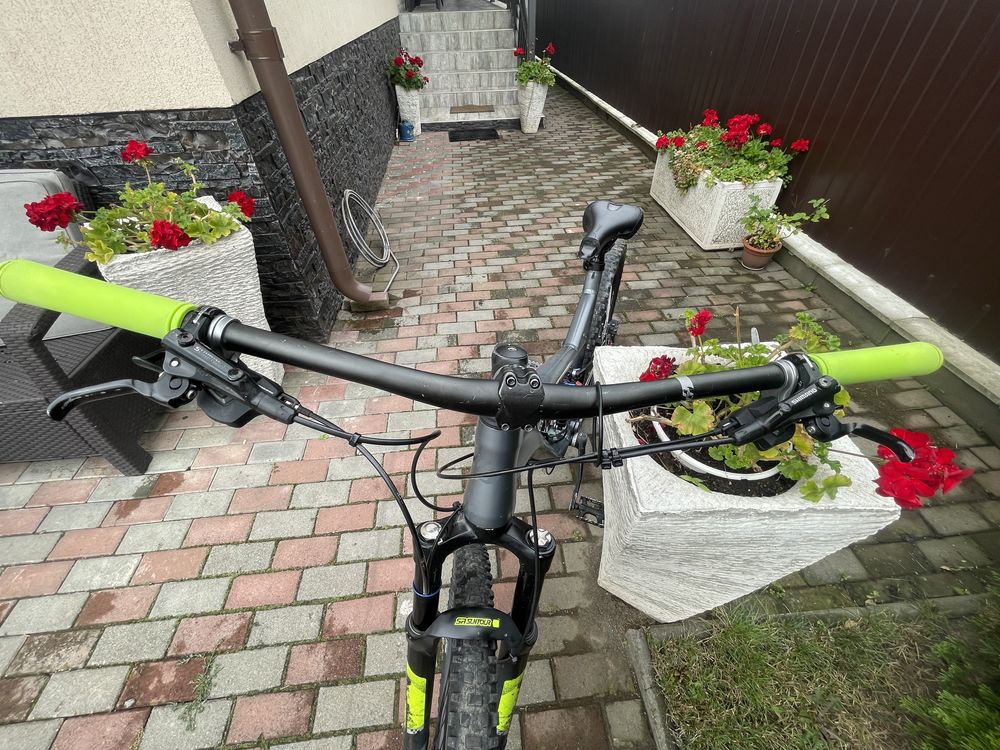 Vand urgent !!! bicicleta ghost kato fs 2021