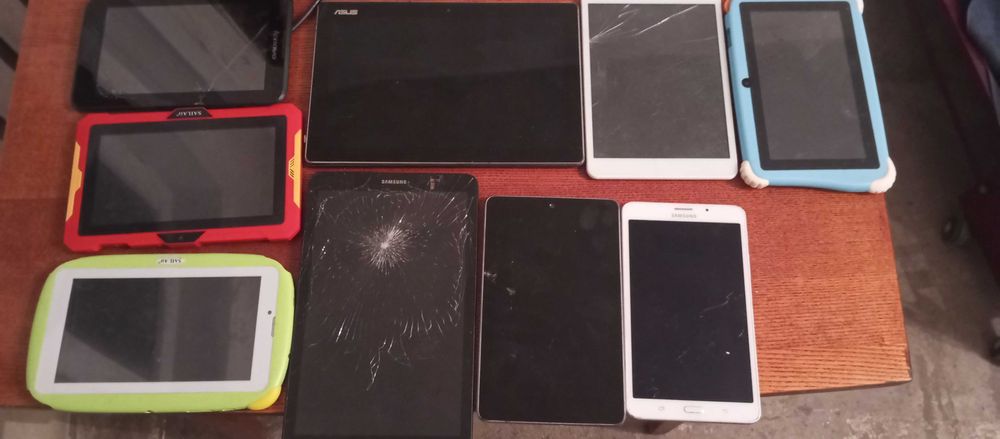 планшеты на запчасти
