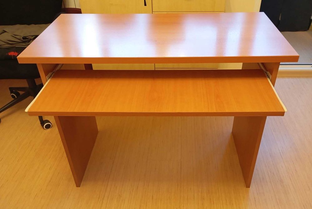 Ученическо бюро 100х50х74