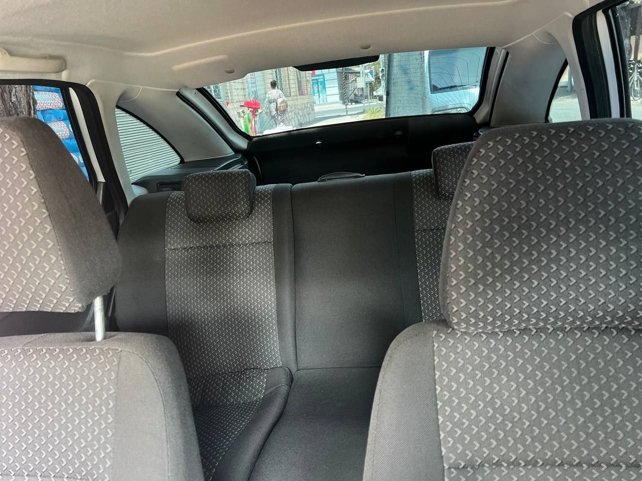 Lada priora 21072 sport prabik 74000km