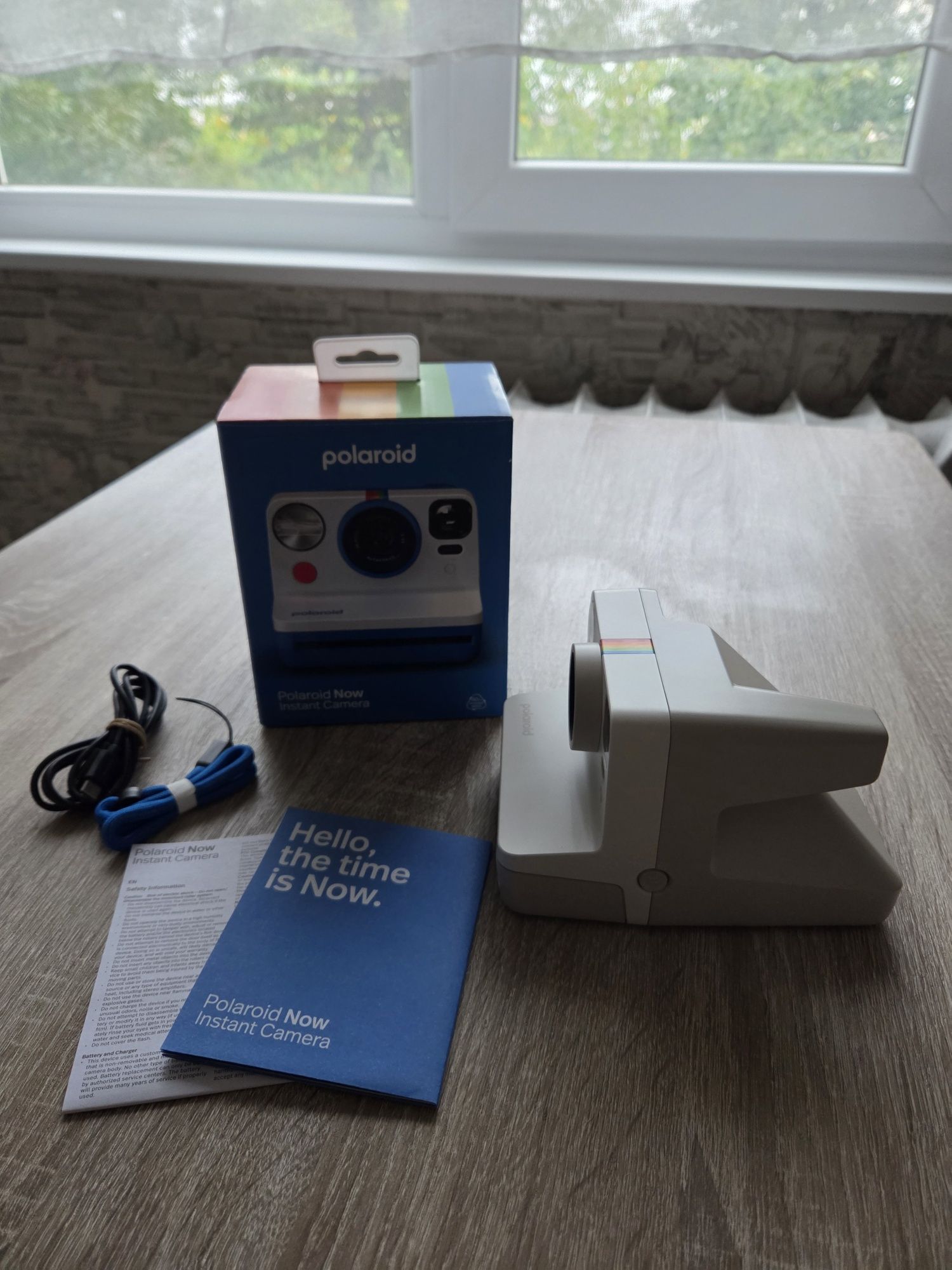 Фотоапарат за моментни снимки Polaroid - нов