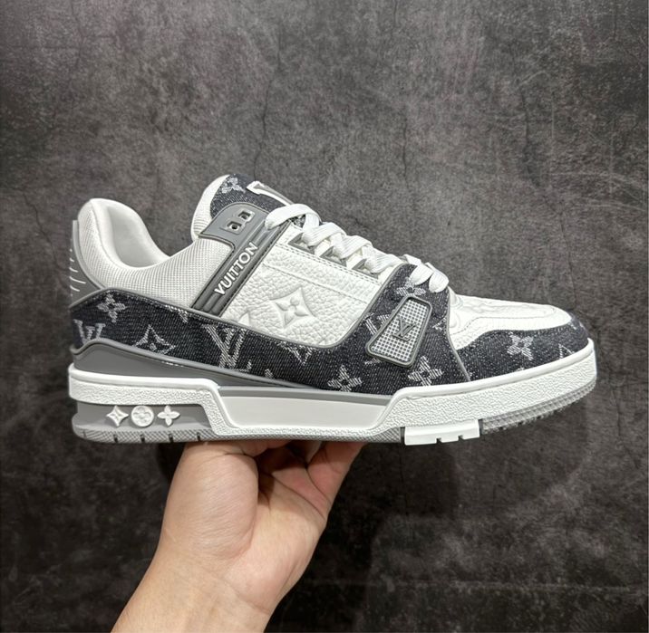 Louis Vuitton Trainer - Orice model