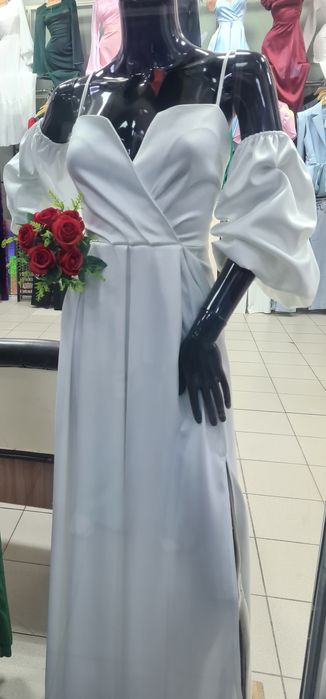 Платье вечернее женское