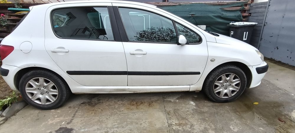 Vând Peugeot 307
