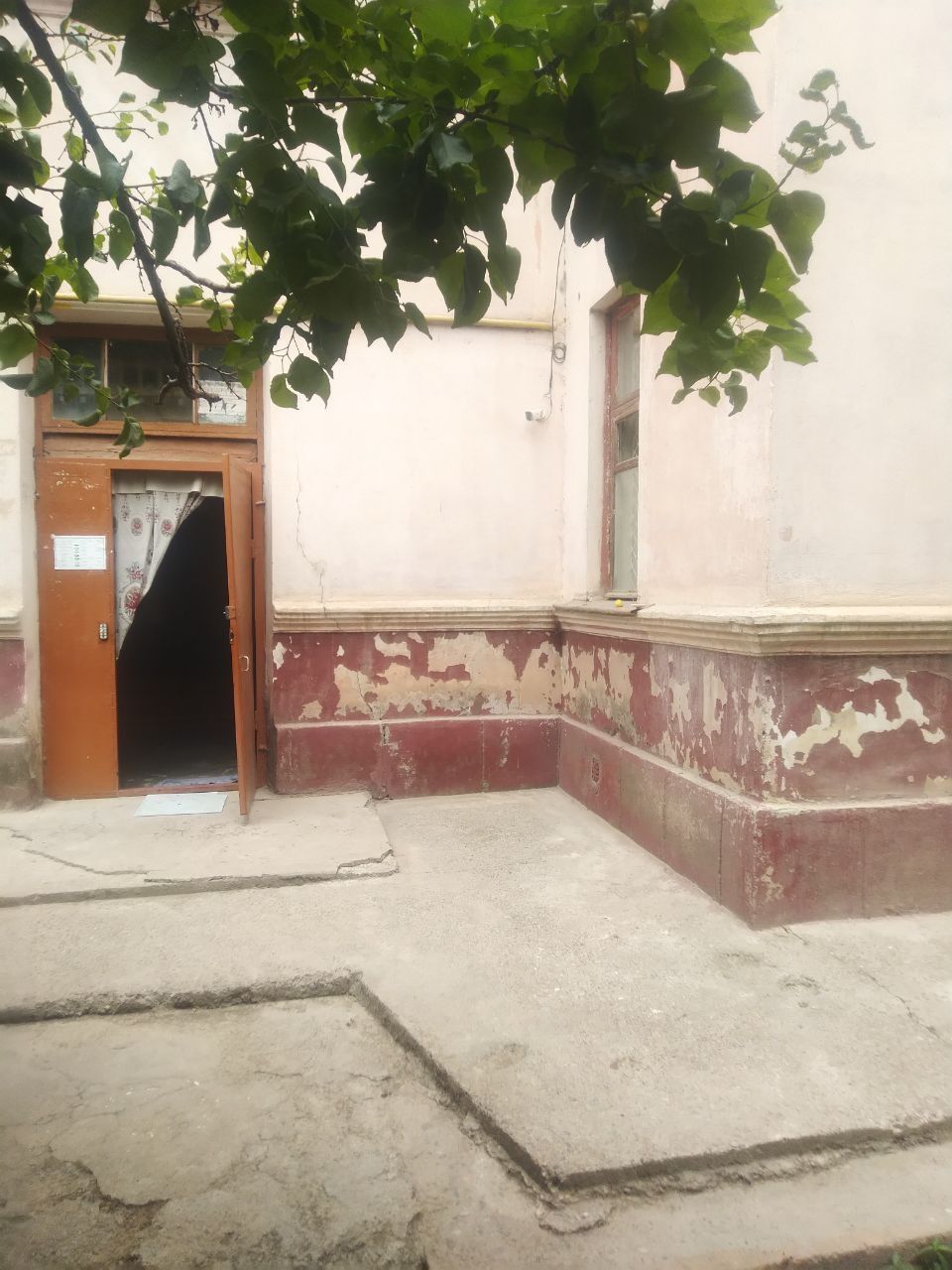 2 этажный дом продаётся квартира