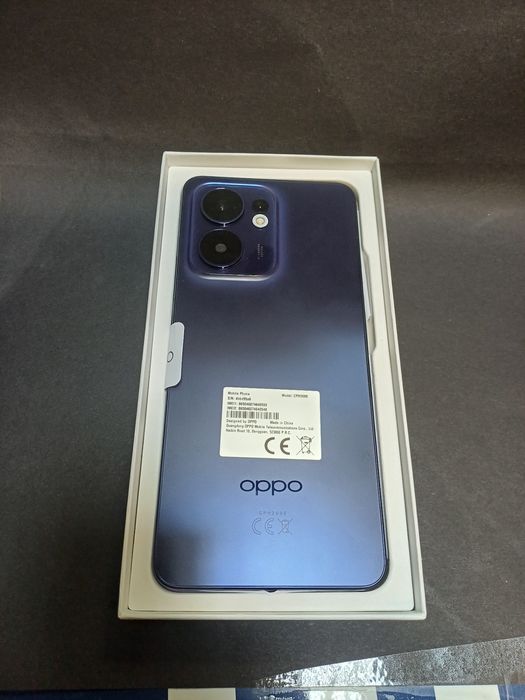 Oppo Reno 13F Cutie
