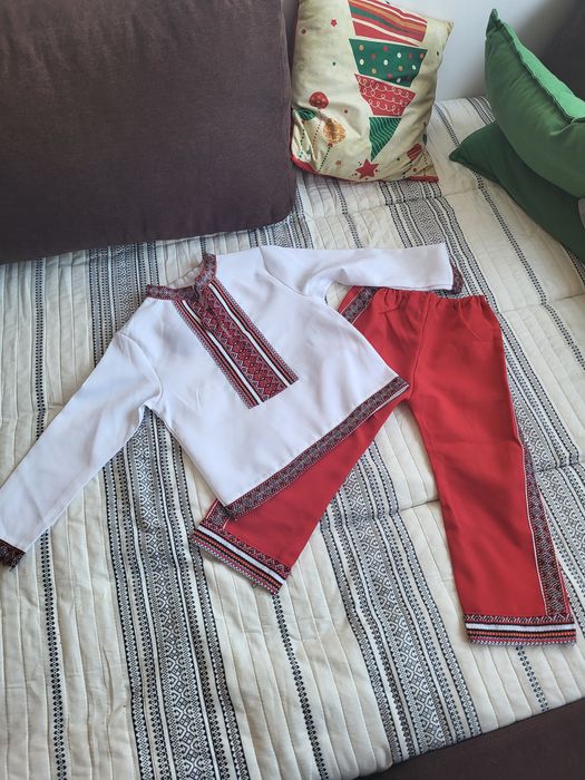 Costum tradintonal 110 cm (4-5)