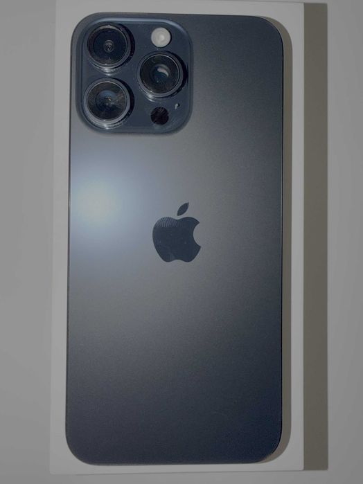 iPhone 15 Pro Max Blue Titanium 256GB – като нов!