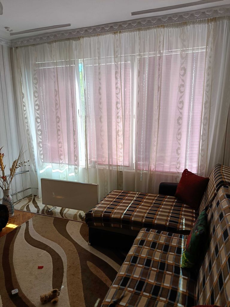 Продава се Двустаен апартамент в Плевен, 9-ти квартал - 56 кв.м за 1286 €/кв.м - Снимка #3