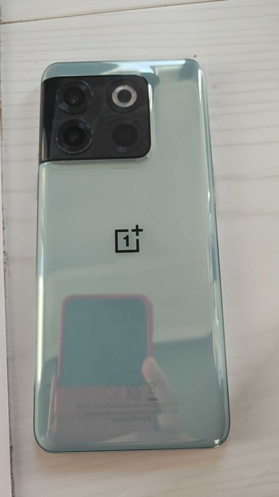 OnePlus 10t impecabil
