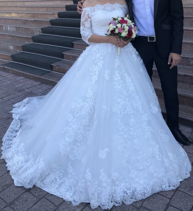 Свадебное платье