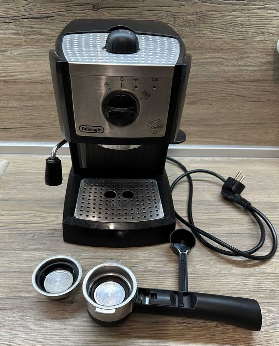Еспресо Кафемашина Delonghi EC155