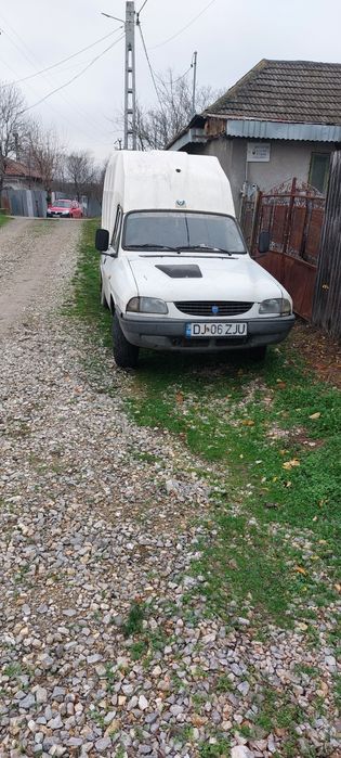 Vând Dacia Pick UP 2005
