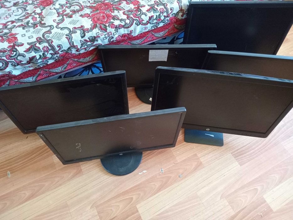 Мониторы нерабочие 19"-24", рабочие платы к мониторам