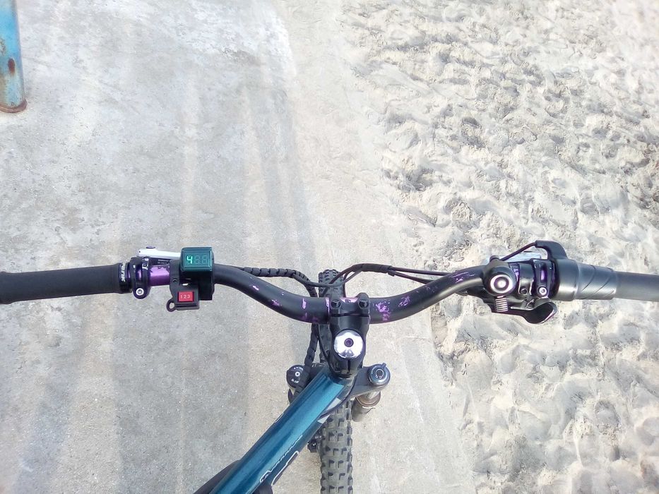 Електрически велосипед Kona dawg