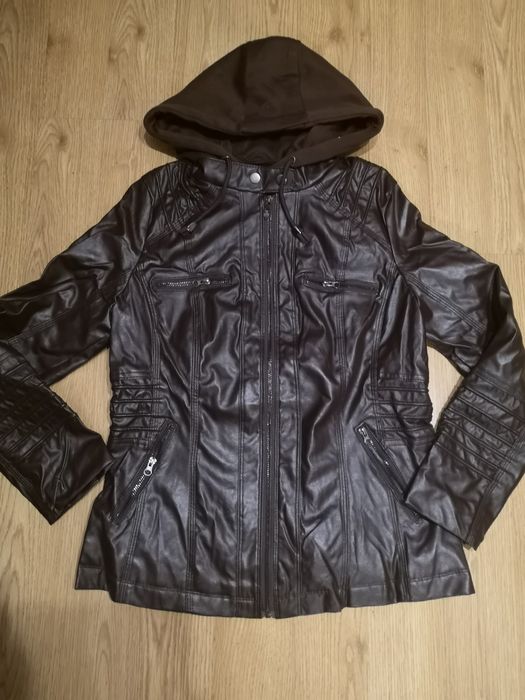 Кожено яке размер М НОВО!