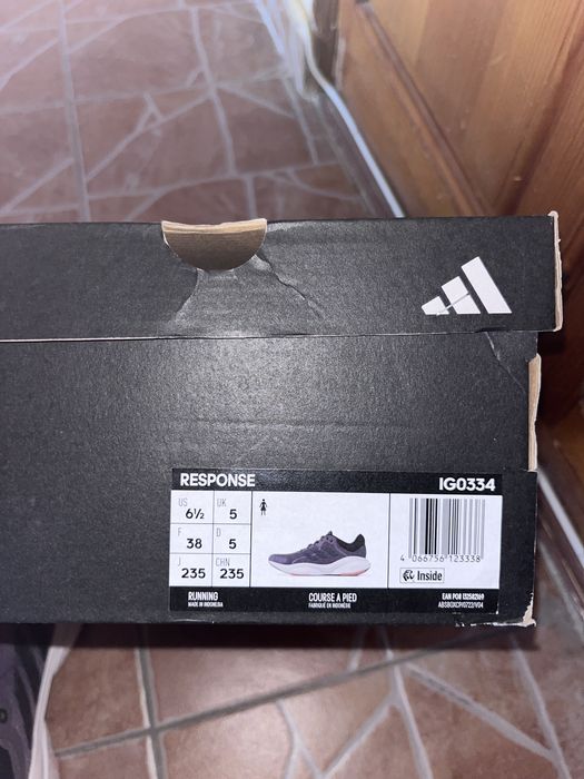 Дамски маратонки Adidas Response