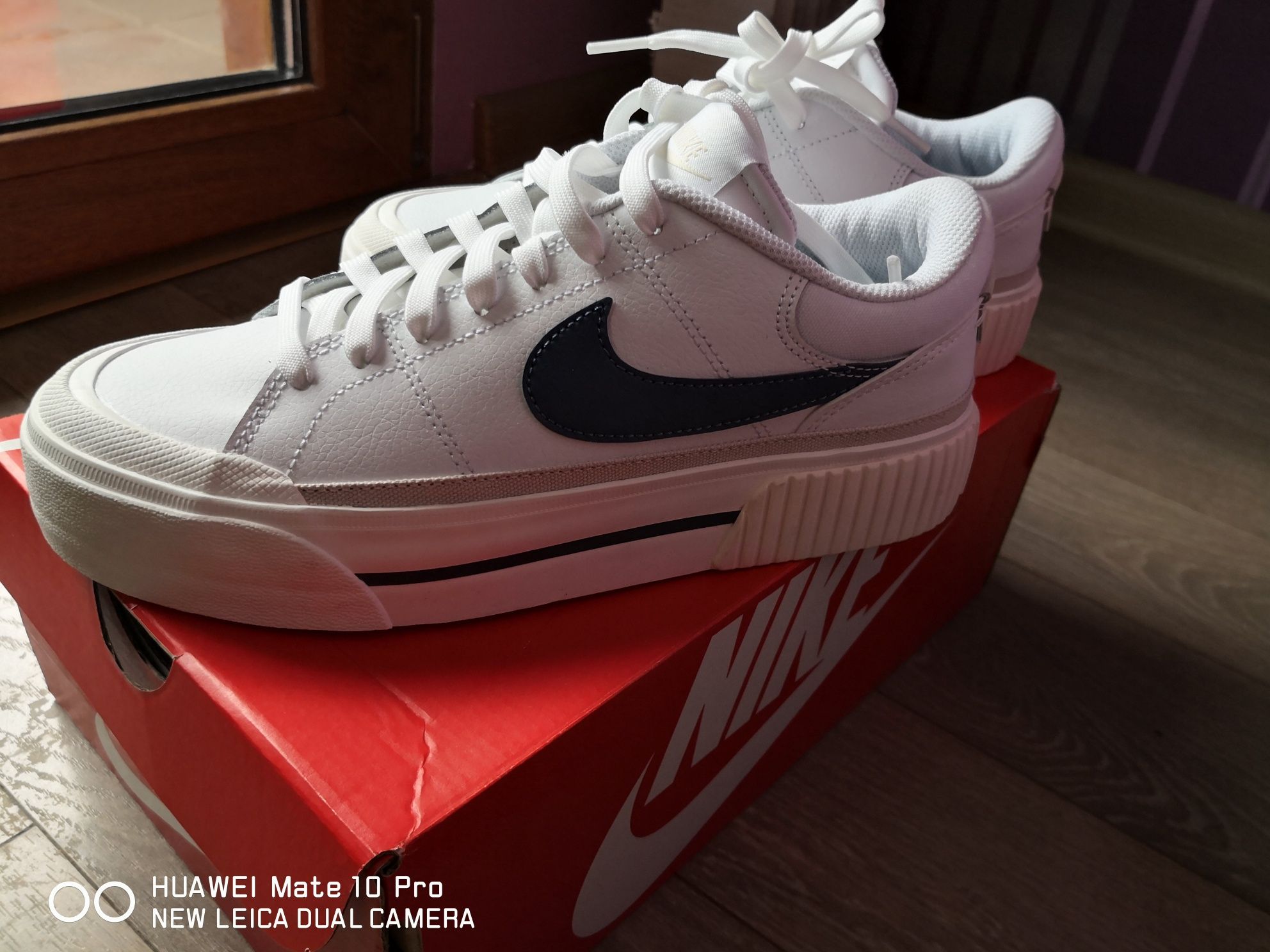 Обувки W COURT LEGACY LIFT Nike. Леки и удобни сникърси на Nike.