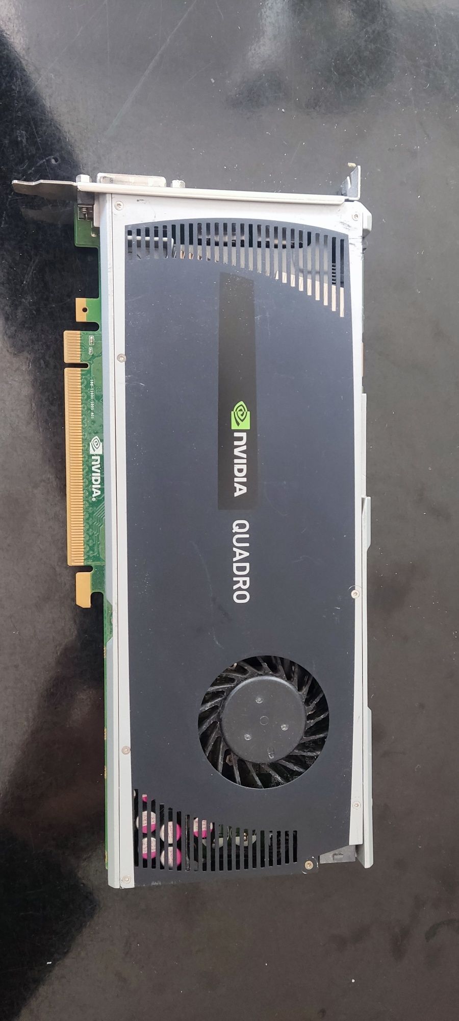 Placa video NVIDIA QUADRO 4000 2GB / 256 bits DDR5