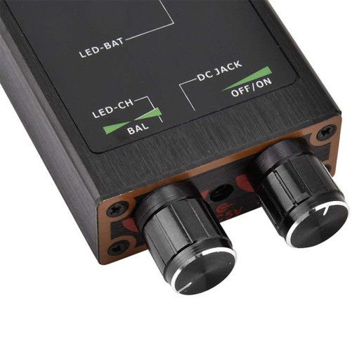 Detector camere si microfoane spion profesional iUni M8000