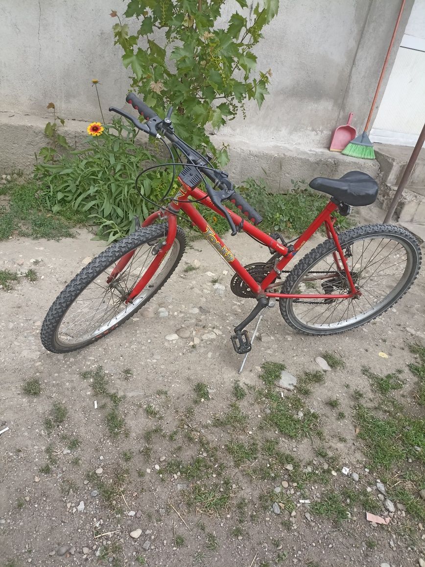 Vând bicicleta perfect funcțională