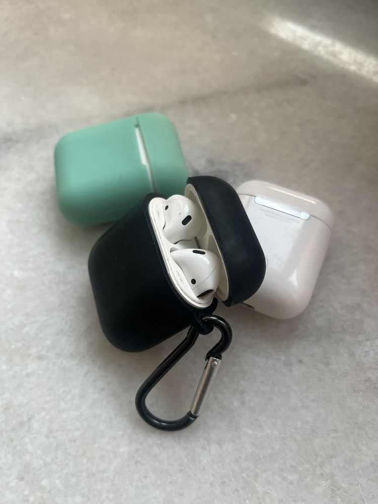Airpods оригинал