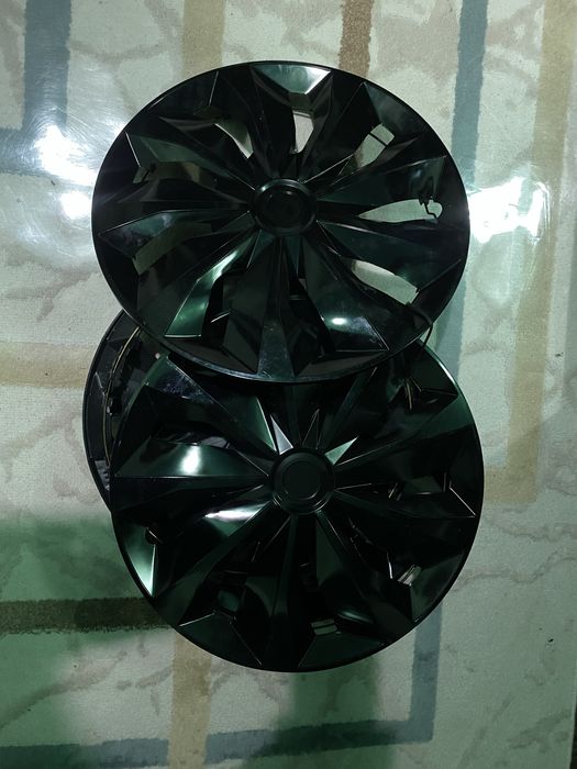 Продам колпаки R14 новый