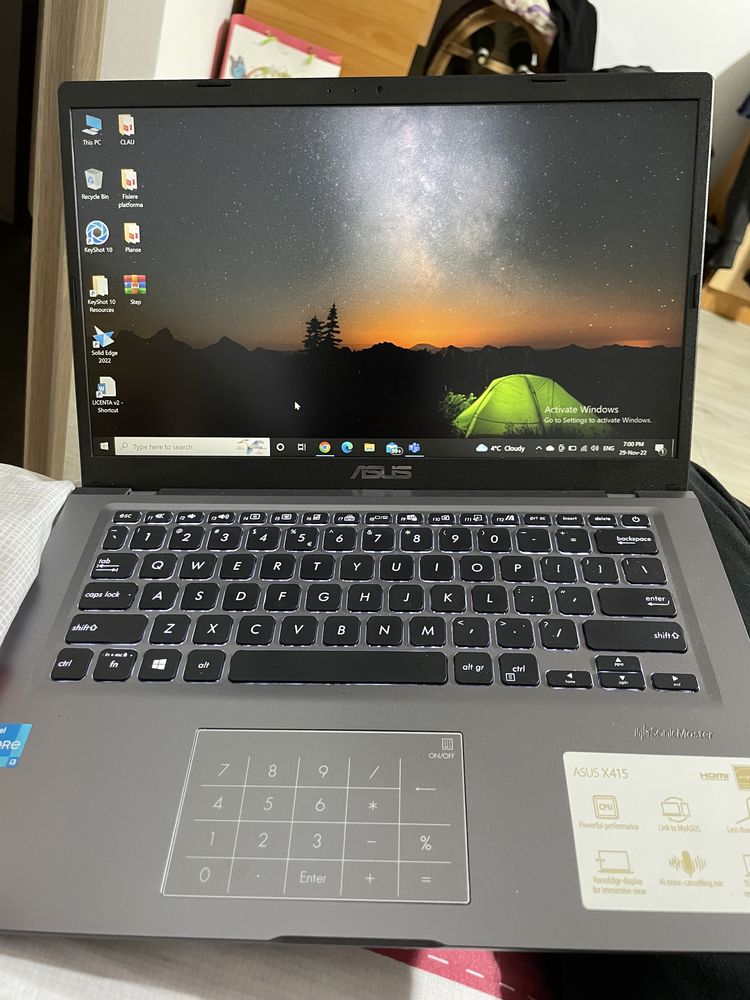 Vand Laptop Asus x415