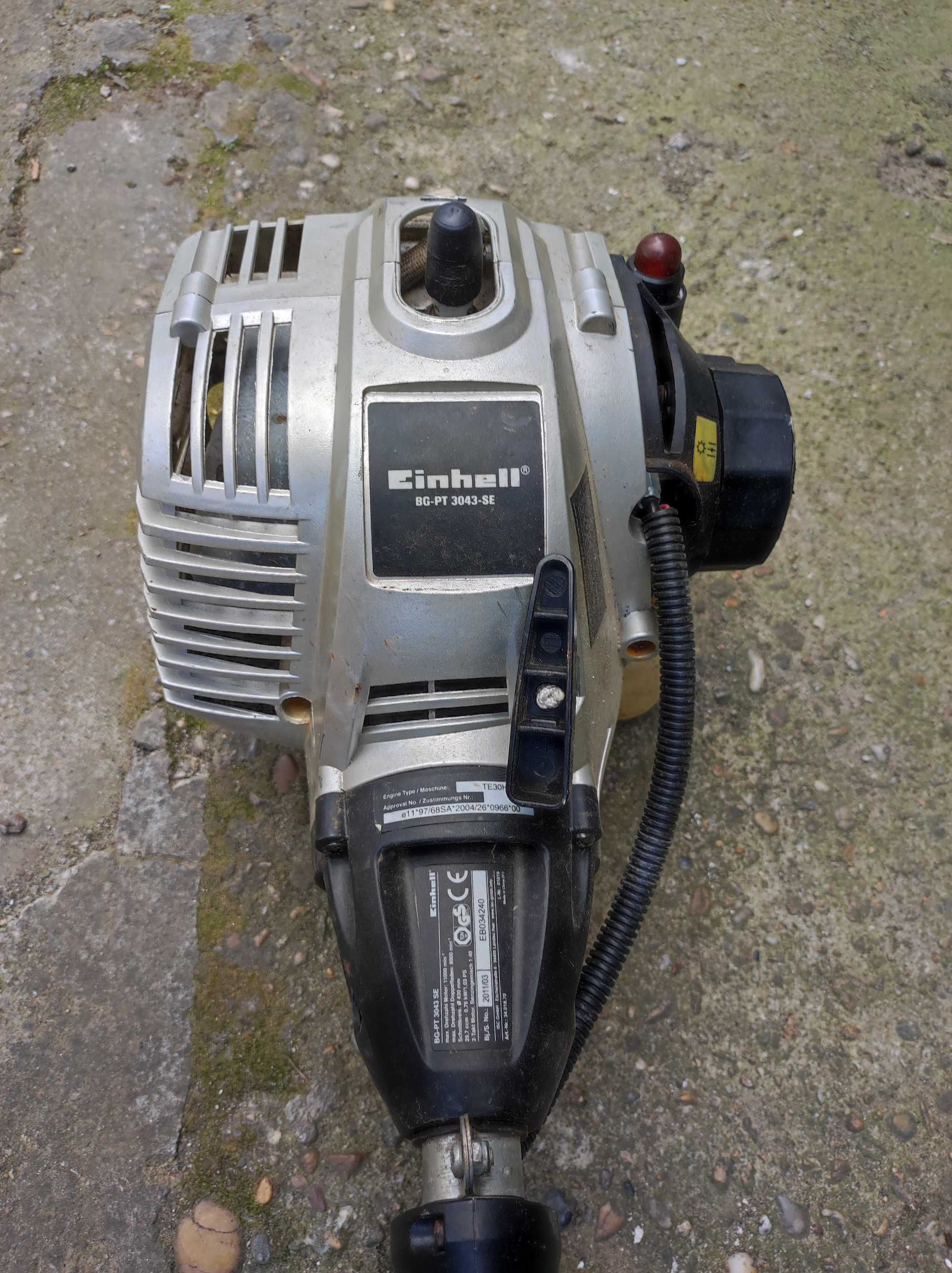 Бензинов моторен тример Einhell