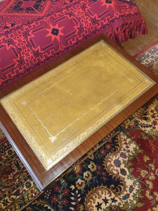 Vand măsuță veche