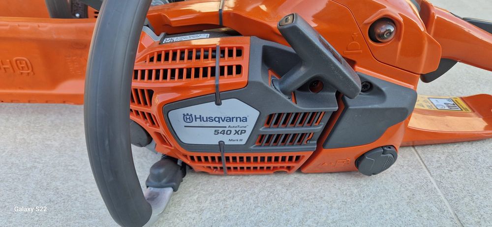 Husqvarna drujba pe benzina