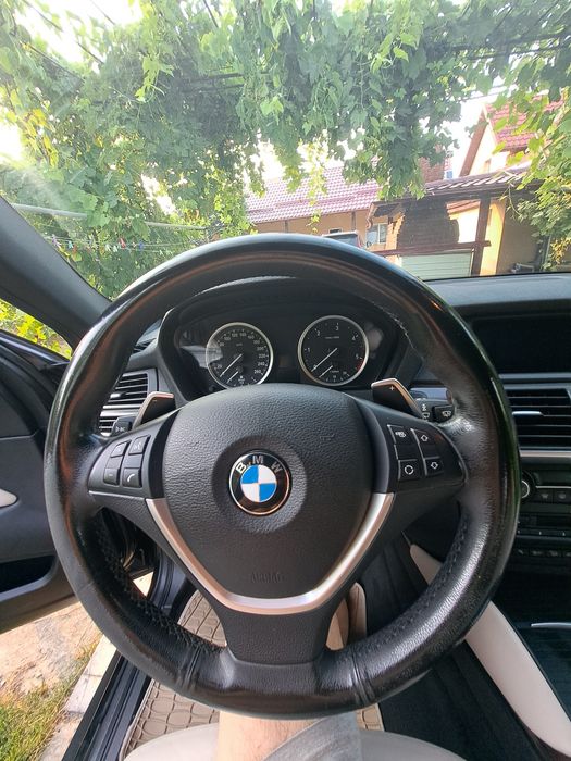 Vind BMW X 6 an 2012