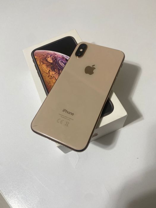 iPhone 10 телефон