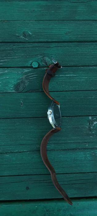 Vând ceas raketa perfect funcțional!