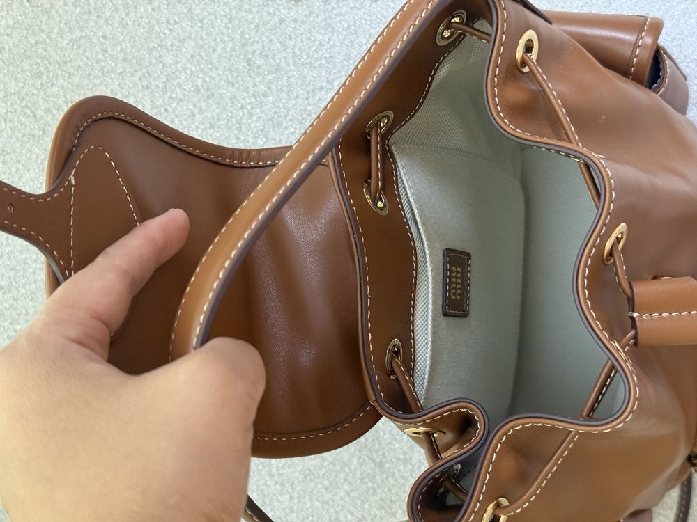 Продам рюкзак Миу Миу люкс новинка