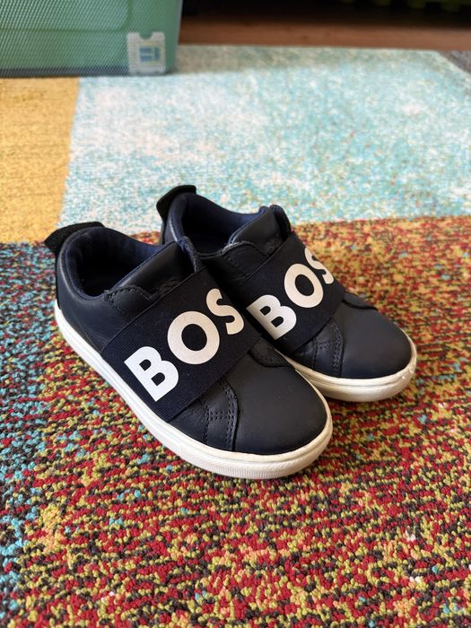 Adidasi piele Boss 27