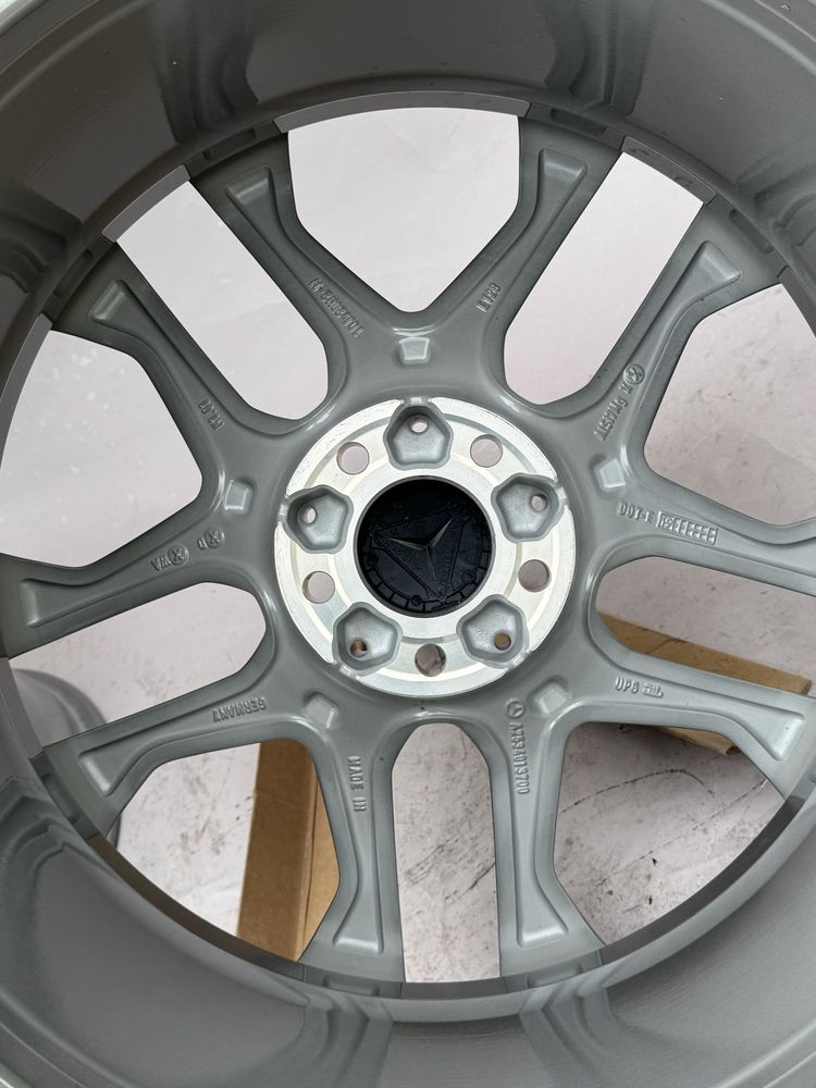 Оригинални джанти 20 цола amg 5x112