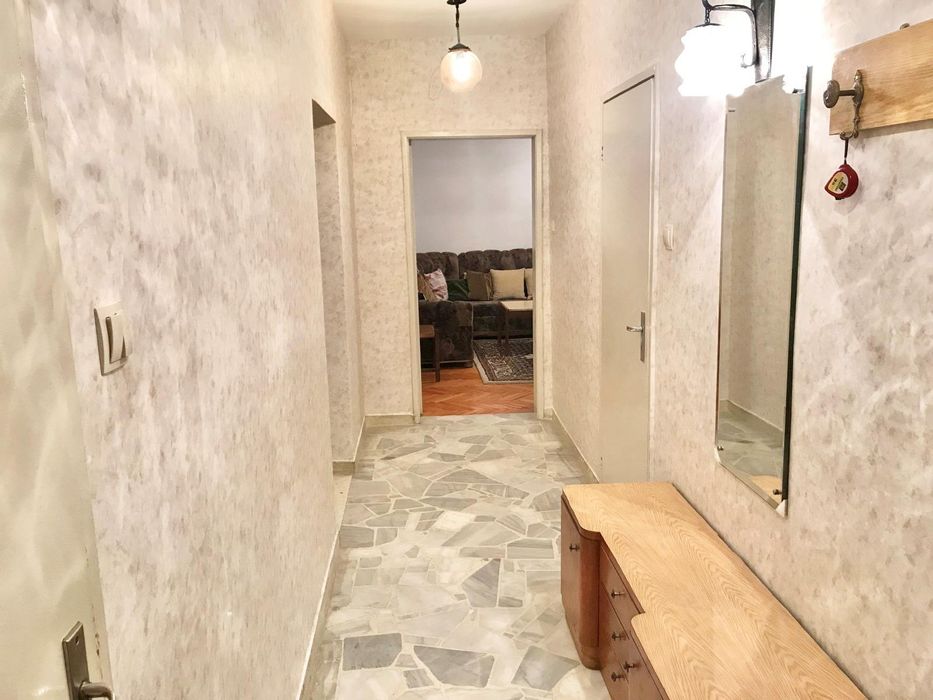 Тристаен апартамент под наем в ж.к. Гоце Делчев, 2100298