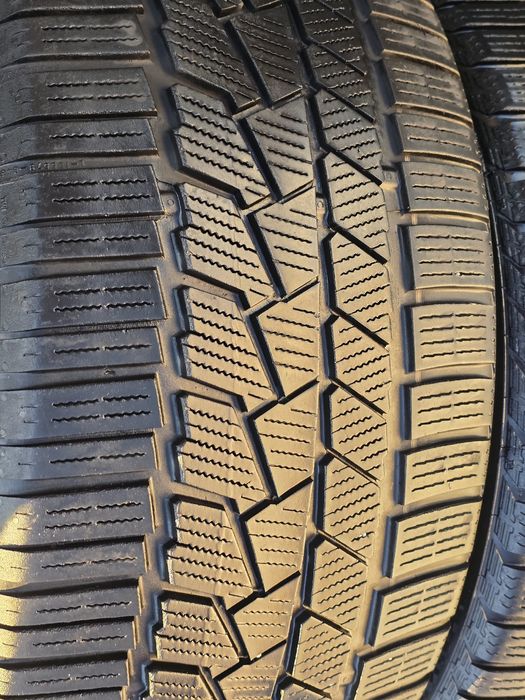 255 40 20 Continental