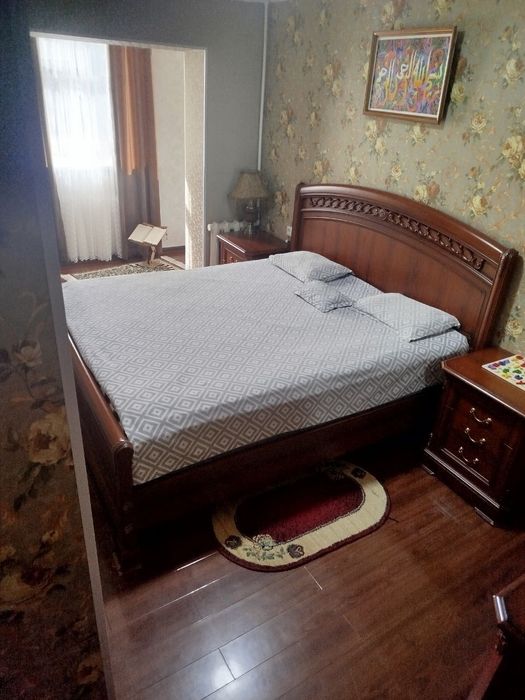 Уч тепа тумани 4/4/5
Ориентир: Изза, Урикзор

4/3/9 
Площадь: 96 м2

Е