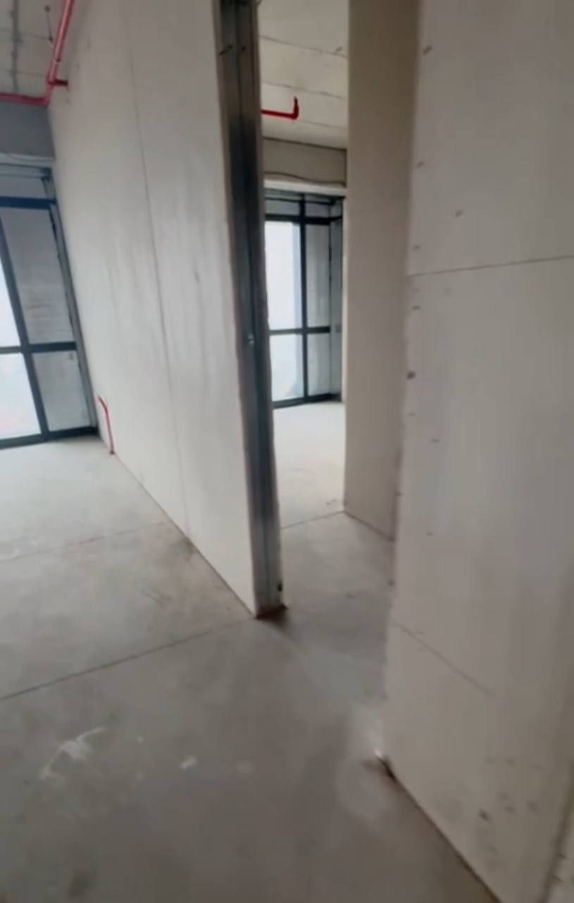 СРОЧНО!!!ПРОДАЁТСЯ 3х комнатная квартира в ЖК "Piramit Tower"