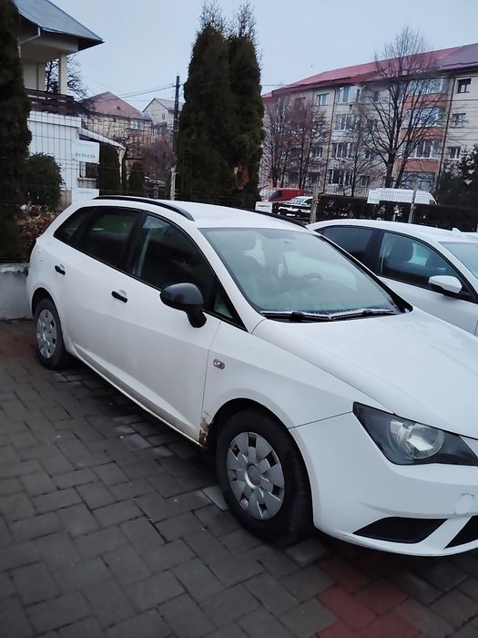Vând Seat Ibiza 1.2 diesel , defect.