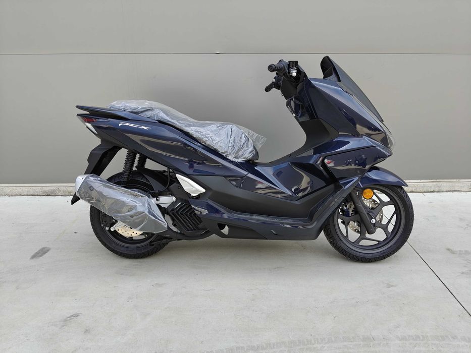 Scuter Honda PCX 125 | 0 km | motomus.ro