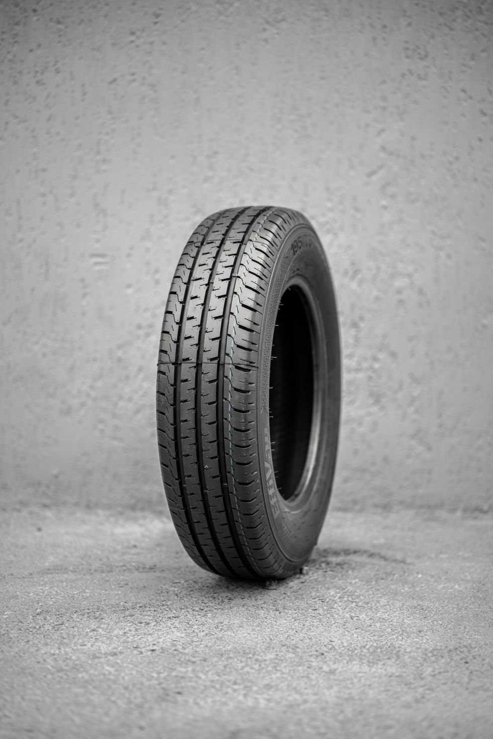 RAPID 215/75R16C EFFIVAN 116/114R