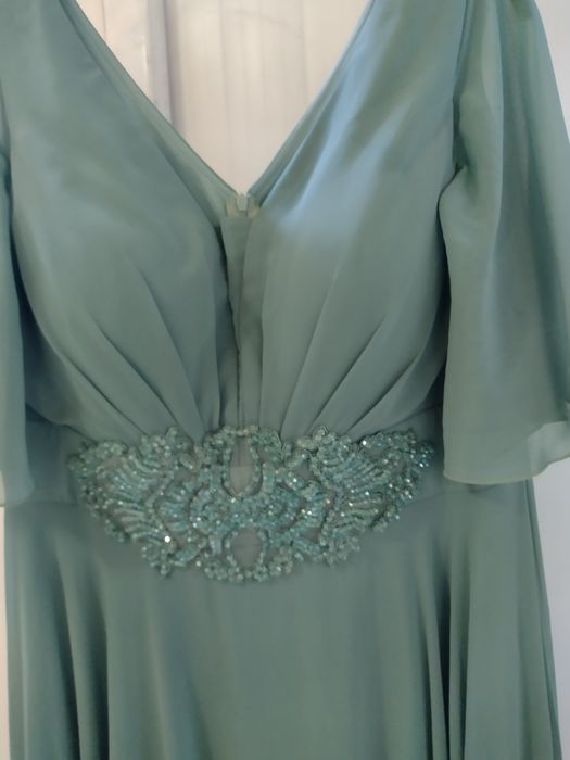 Дълга официална рокля