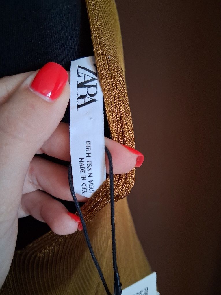 Рипс рокля Zara / нова