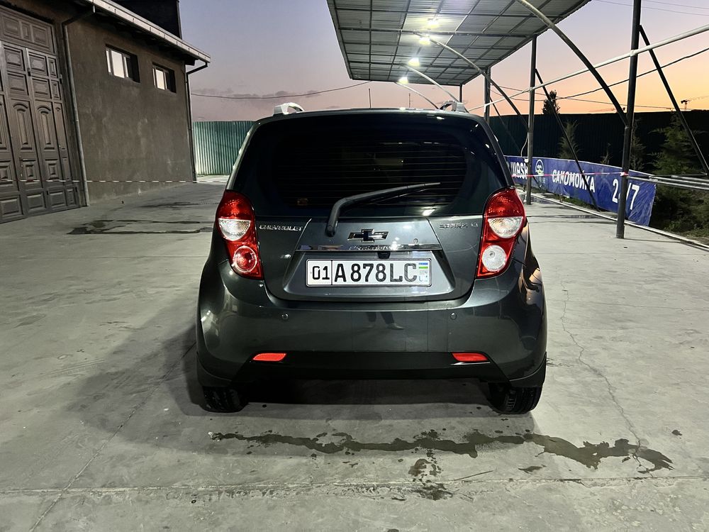 Срочно!! Продам spark 4 позиция автомат