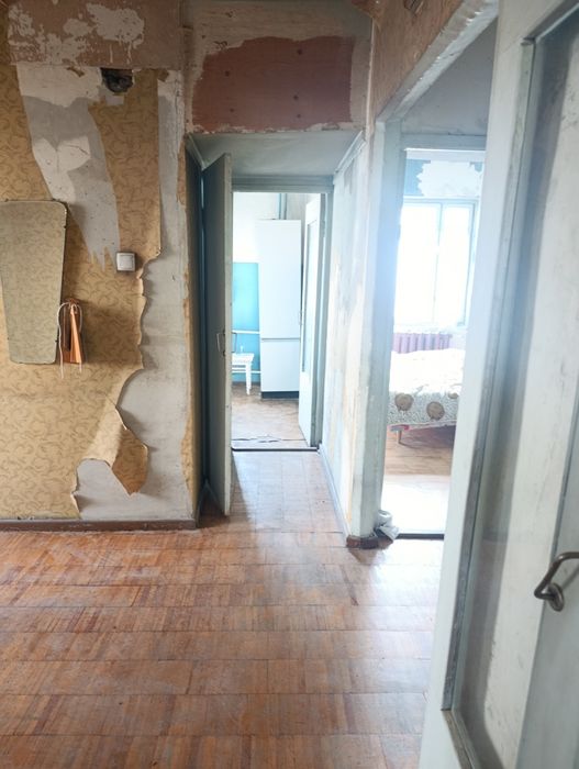 Квартира 2/4/5 Сергели2  собственник ( без ремонта)