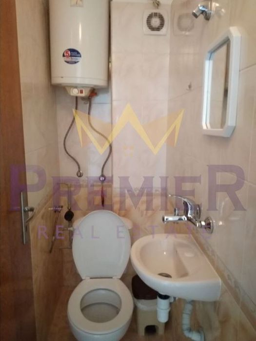 Дава се под наем Четиристаен апартамент в Варна, Левски - 139 кв.м за 510 € - Снимка #8