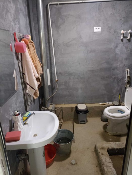 Уй Сотилади 3 хонали